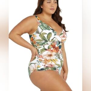 ArteSands Women's Plus Into the Saltu Delacroix One-Piece Swimsuit 24 NWT Curvy